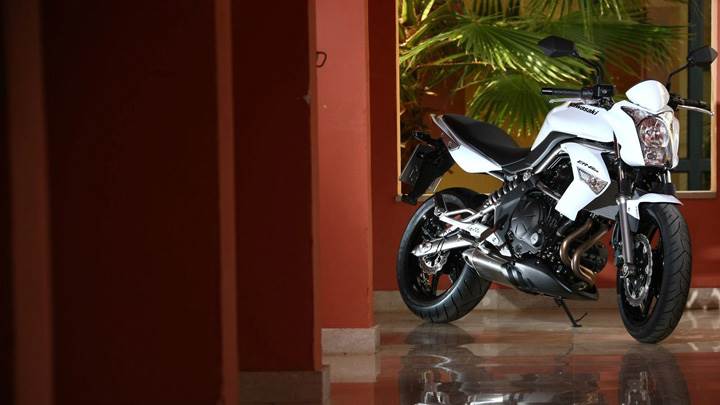 Kawasaki Ninja 650R In White